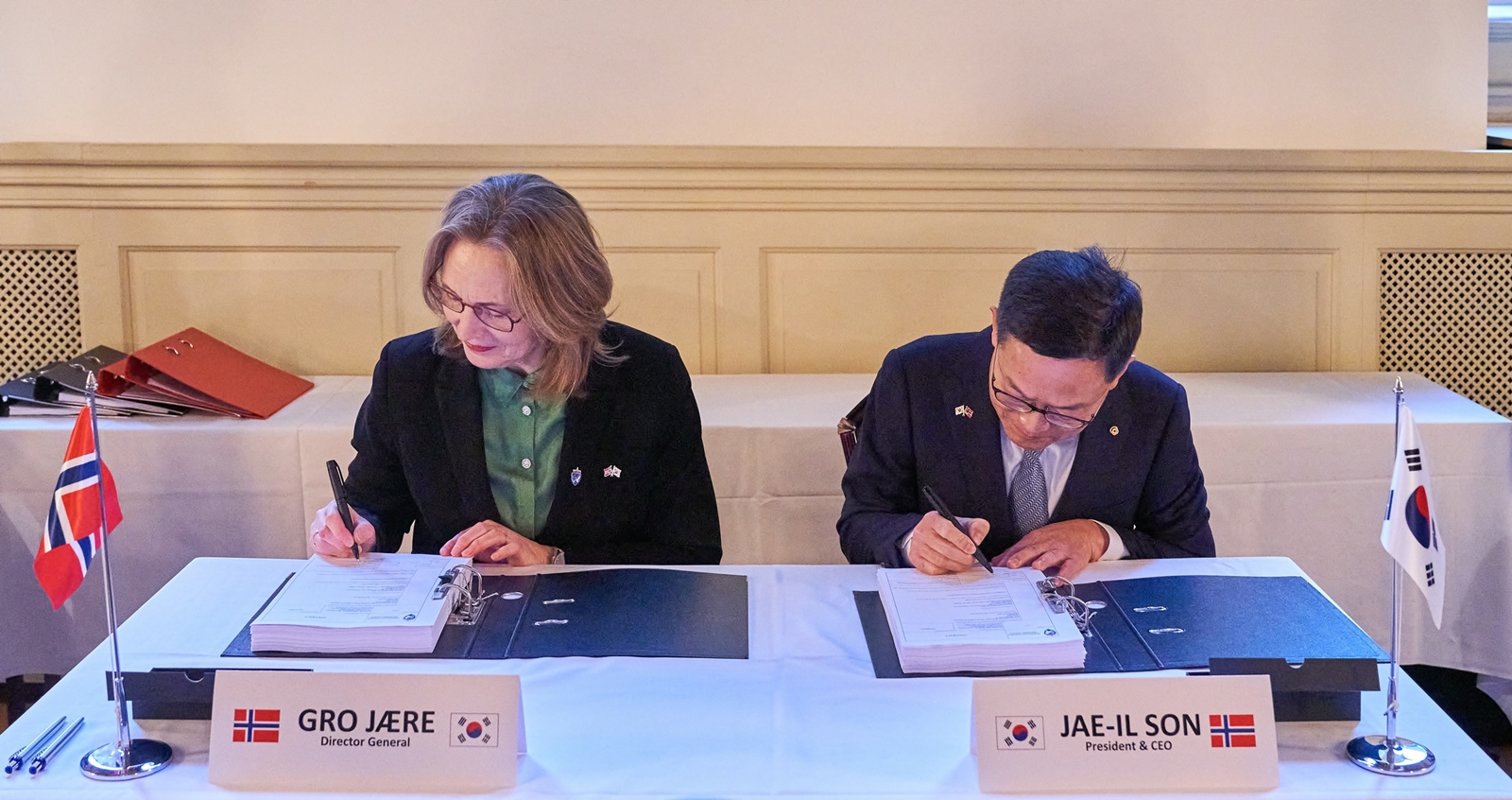 Hanwha Aerospace Secures First Contract to Supply 